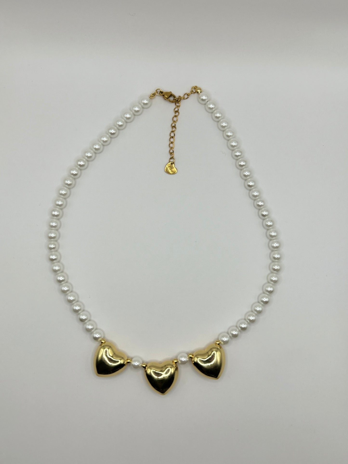 Three Hearts Pearl Necklace