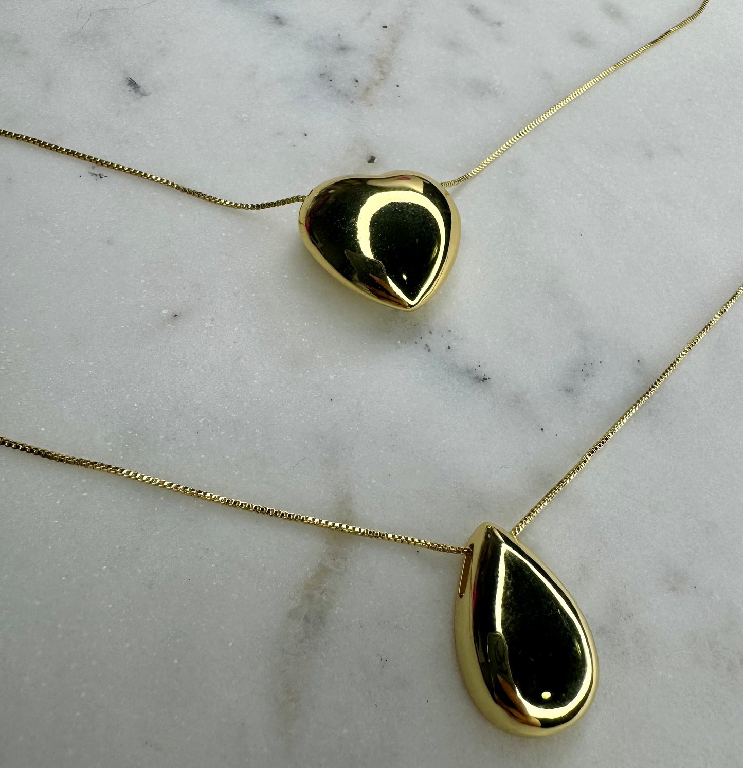 Gold Chunky Pendant Necklace