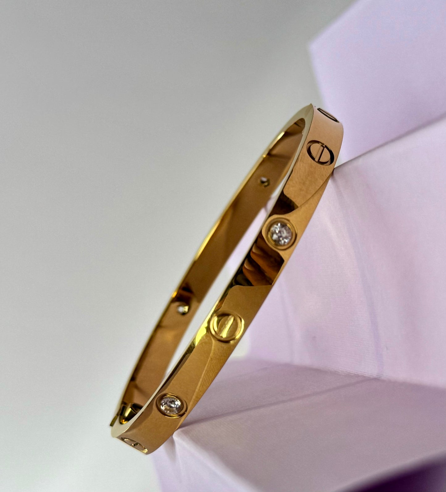 Love Pave Round Bangle