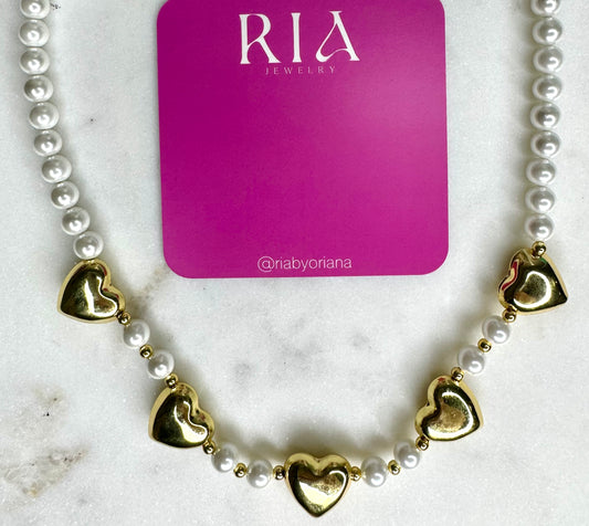 Five Hearts Pearls Necklace